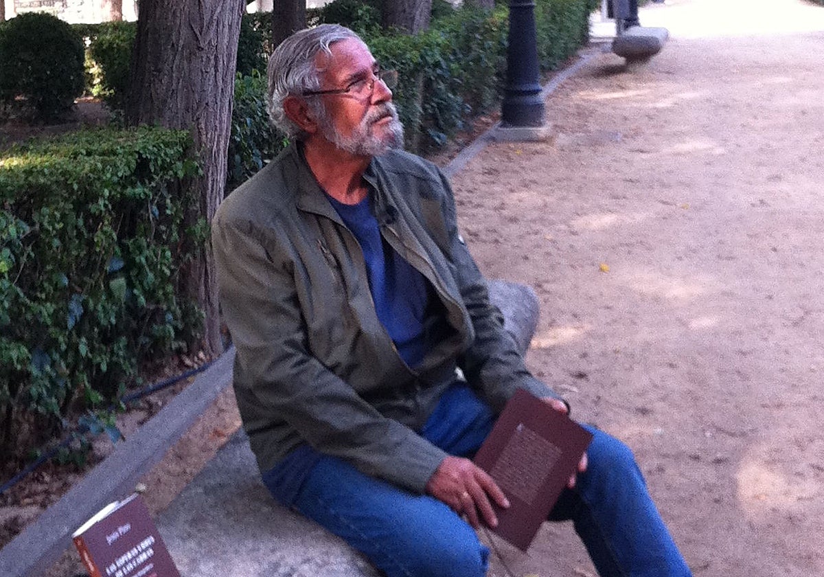 Jesús Pino en el parque de la Vegaa