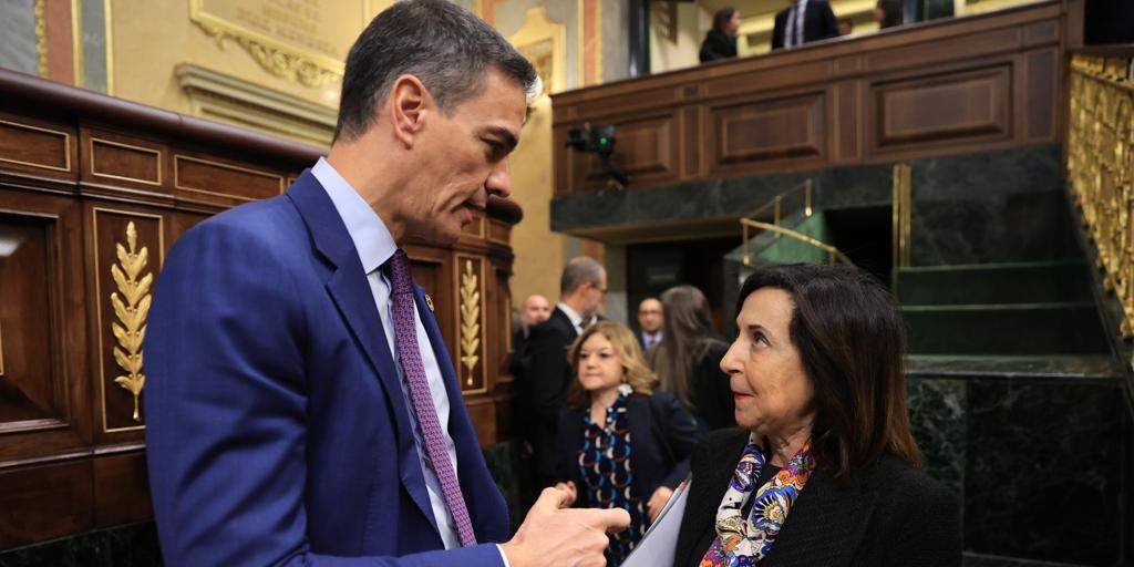 El PP espera la dimisión de Robles tras los mensajes de Sánchez a Ábalos: «Si no lo hace, perderá toda dignidad»
