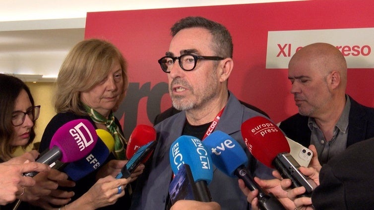 De la Rosa da el relevo a la nueva dirección de CCOO para que el sindicato siga siendo «un instrumento útil»