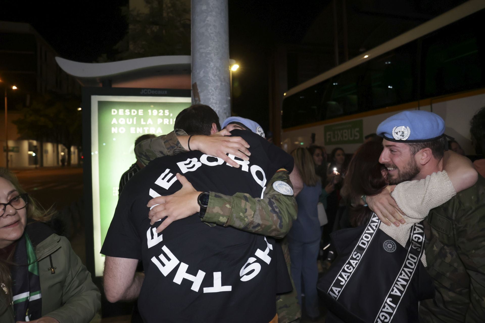 En imágenes, el emotivo regreso de El Líbano de los primeros militares de la BRI X de Córdoba