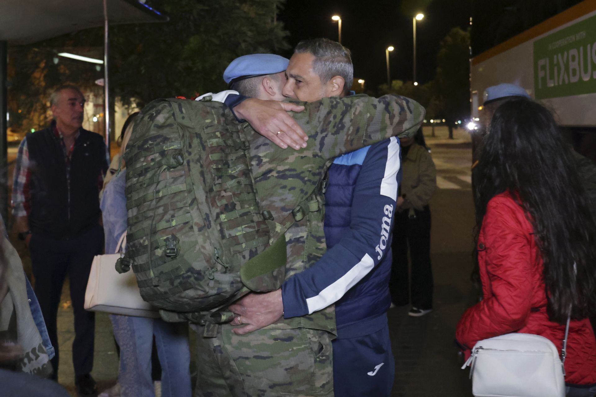 En imágenes, el emotivo regreso de El Líbano de los primeros militares de la BRI X de Córdoba