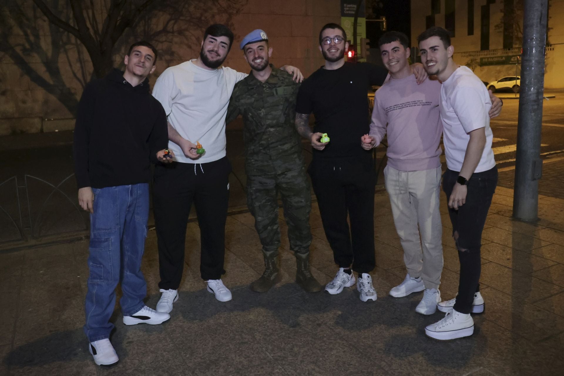 En imágenes, el emotivo regreso de El Líbano de los primeros militares de la BRI X de Córdoba