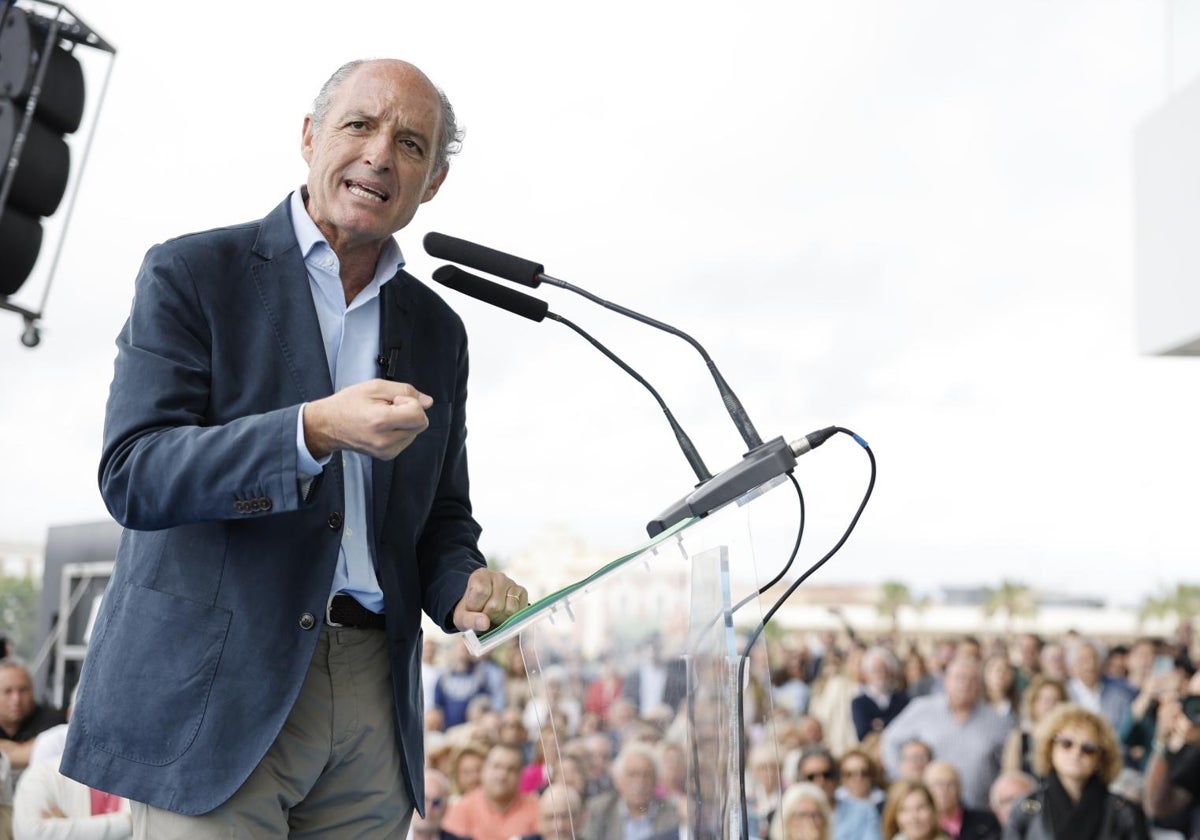 Imagen del expresidente de la Generalitat del PPCV Francisco Camps este pasado sábado en el Veles e Vents de Valencia