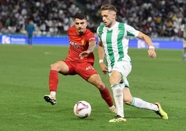 Isma Ruiz, músculo y motor en el centro del campo del Córdoba CF