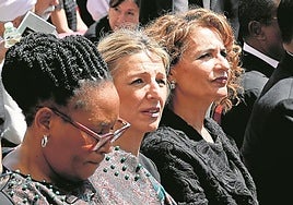 Moncloa pide una audiencia de Sánchez con el Papa y envía a Montero y Bolaños al Vaticano con los Reyes