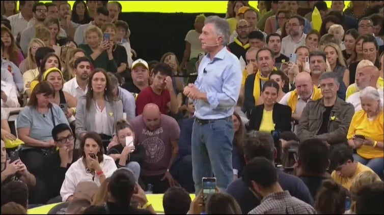 Macri pide a los votantes de Buenos Aires apoyar a Pro en su disputa política con Milei