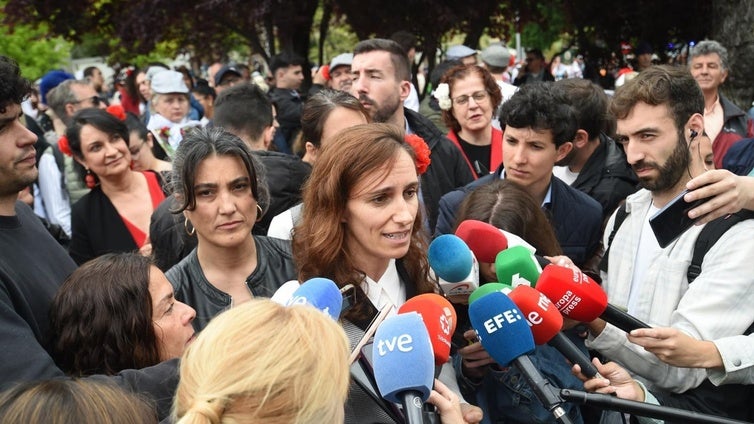 Más Madrid lleva el caos de Barajas al Pleno de la Asamblea para culpar a Ayuso y a Almeida