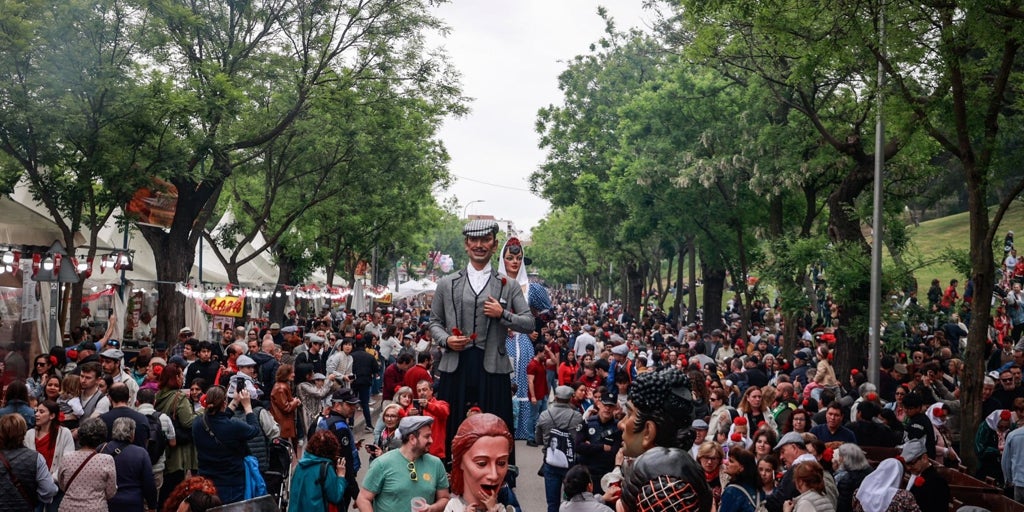 El Ayuntamiento recogió 18,5 toneladas de basura por San Isidro, un 9% menos que en el año anterior
