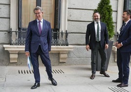 De la inmigración al campo: el PP aprovechará el congreso para arrebatar a Vox sus  banderas