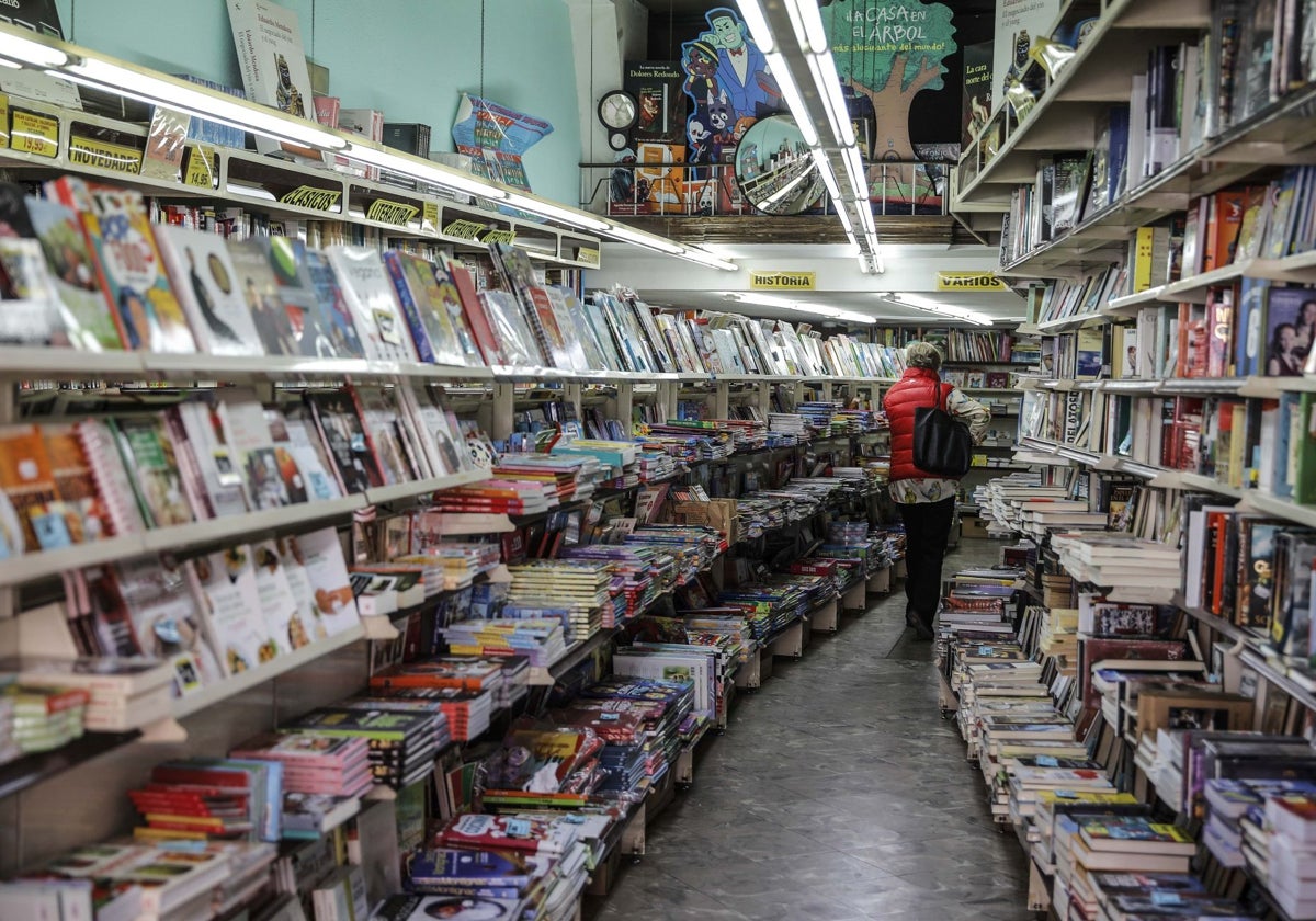 Imagen de archivo de una librería en Valencia