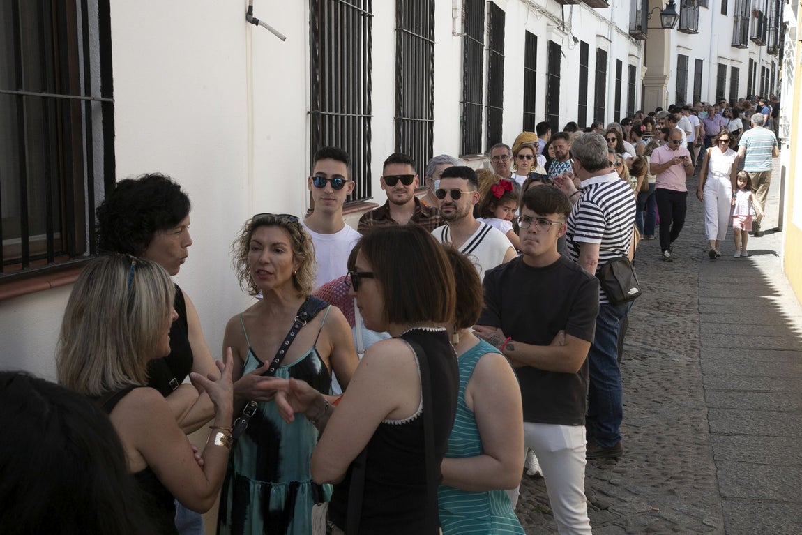 Los espectaculares Patios de Santa Marina y San Lorenzo, en imágenes