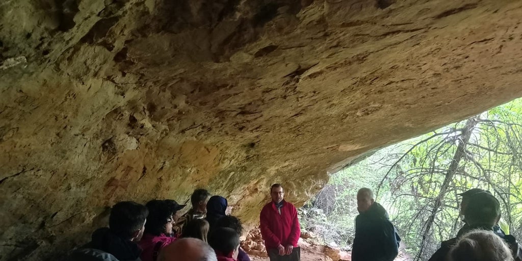 Tamajón se convierte en epicentro de la divulgación geológica en Guadalajara