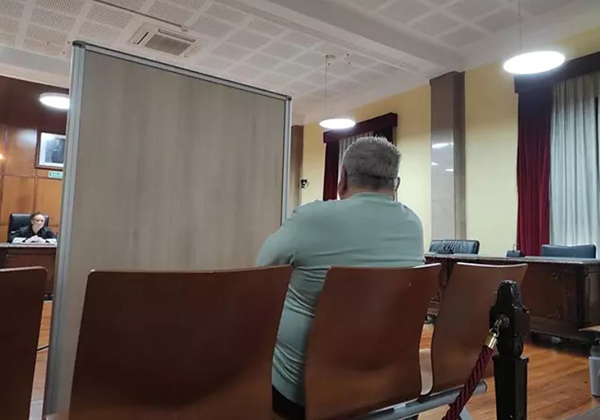 El acusado durante el juicio