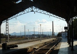 Autopista Ferroviaria: Adif adjudica por 4,2 millones obras en la ampliación de vías en cuatro estaciones de Córdoba