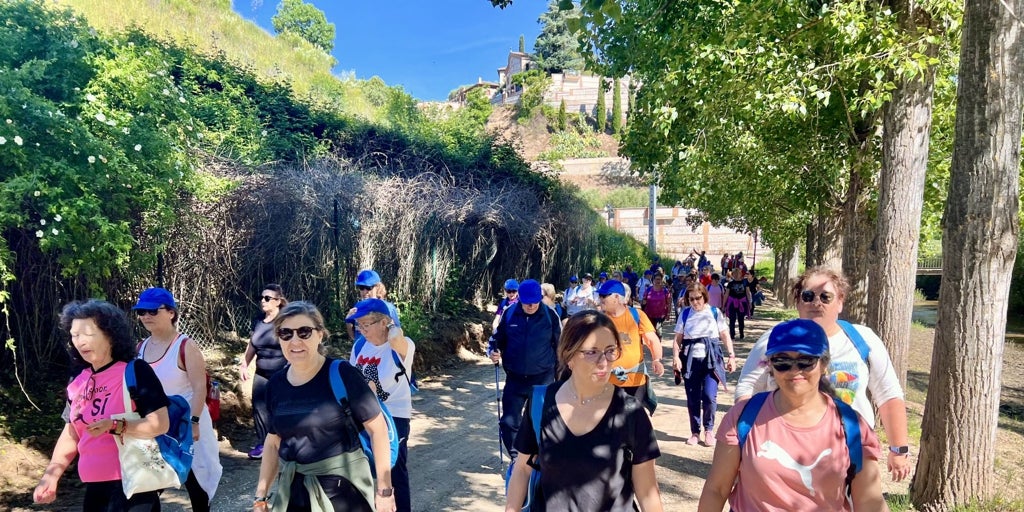 Escalona se suma a la marcha saludable  7000PasosX  organizada por el centro de salud y el ayuntamiento