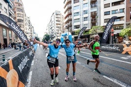 Patatas Meléndez patrocinará el Medio y el Maratón Valencia tres años más