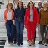 La secretaria general del PSOE de Andalucía, María Jesús Montero (c), a su llegada a la reunión del Comité Director del PSOE andaluz celebrado el 16 de mayo pasado en San Juan de Aznalfarache (Sevilla)