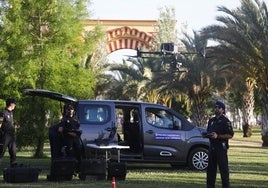 Más de un millar de agentes, drones y un helicóptero: así será el dispositivo de vigilancia de la Feria de Córdoba 2025