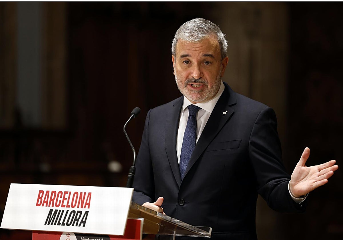 Jaume Collboni, durante la rueda de prensa de balance de balance de medio mandato