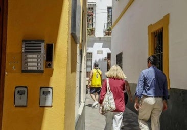 La Junta recurre por la vía contencioso-administrativa el registro único de alojamientos del Estado por «vulnerar competencias»