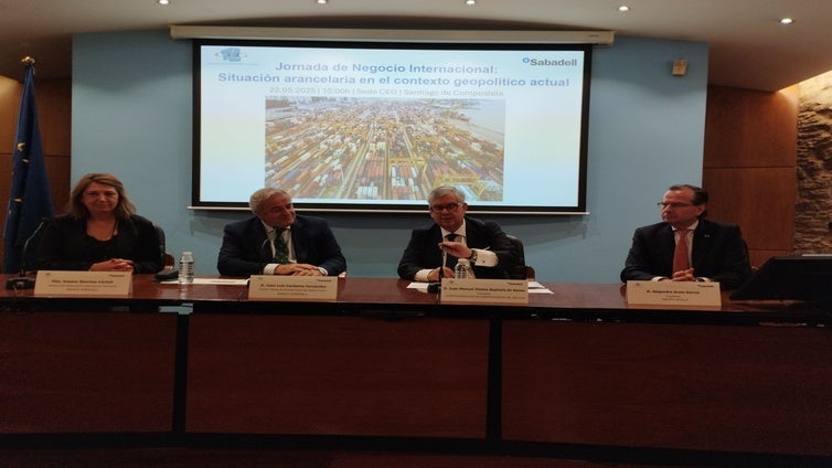 Vieites desliza su rechazo a las fusiones bancarias en favor de pymes y autónomos