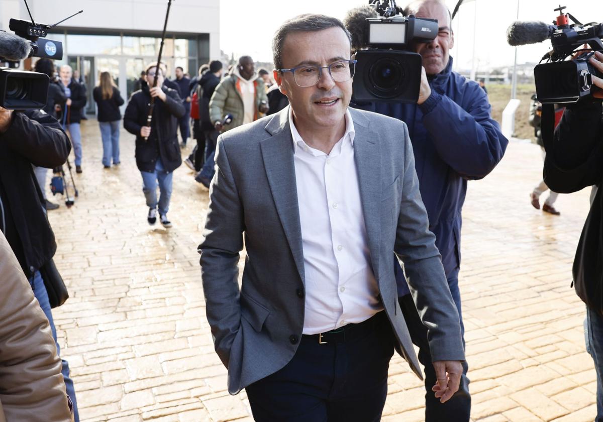 El secretario general del PSOE de Extremadura, Miguel Ángel Gallardo