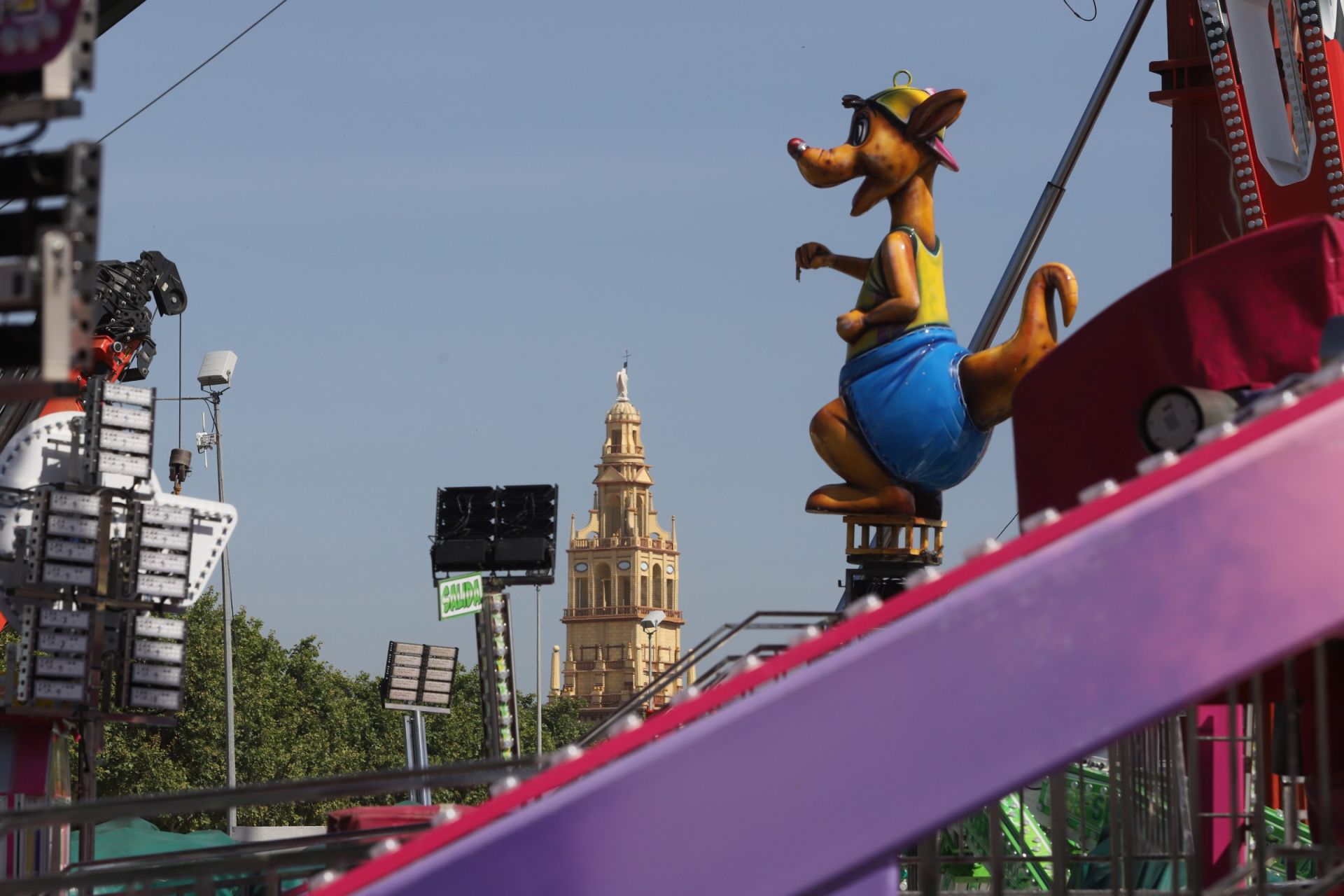 Los últimos preparativos de la Feria de Córdoba 2025, en imágenes