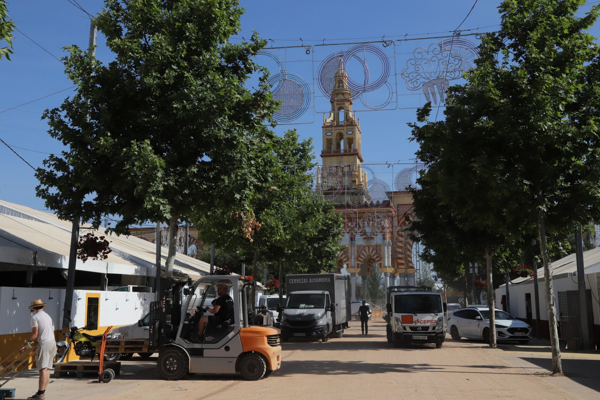 Los últimos preparativos de la Feria de Córdoba 2025, en imágenes