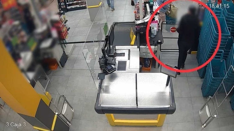Detenidas tres mujeres por robar en 14 supermercados de Madrid