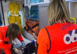 Muere un trabajador al caer desde 5 metros de altura en el polígono Chinales de Córdoba