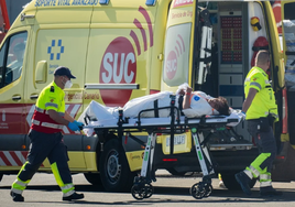 Muere un trabajador tras caerle encima parte de una grúa en Gran Canaria