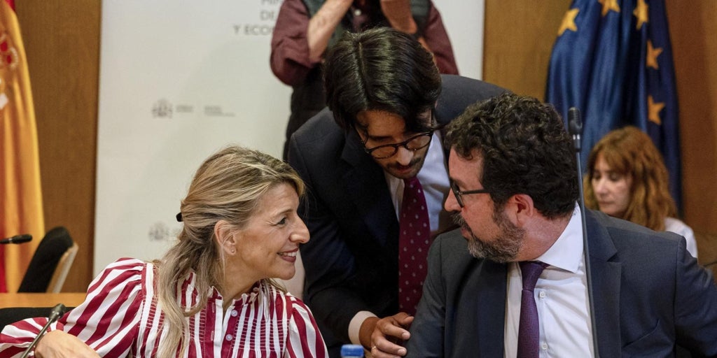 Así reparte el Gobierno los fondos de empleo: 675 euros por cada parado andaluz y casi el doble por uno catalán