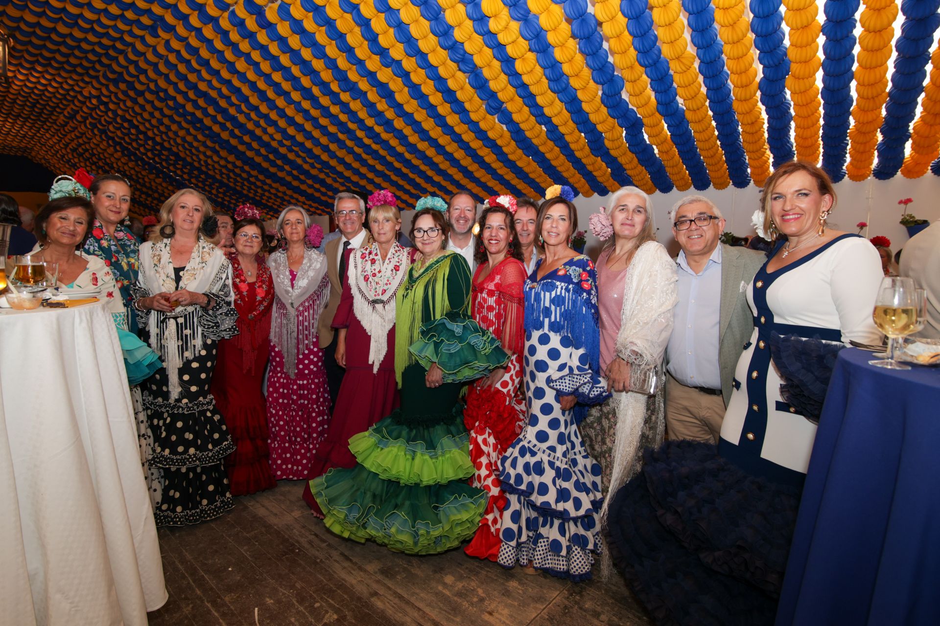 Las mejores imágenes del gran ambiente en las casetas de la Feria de Córdoba este sábado
