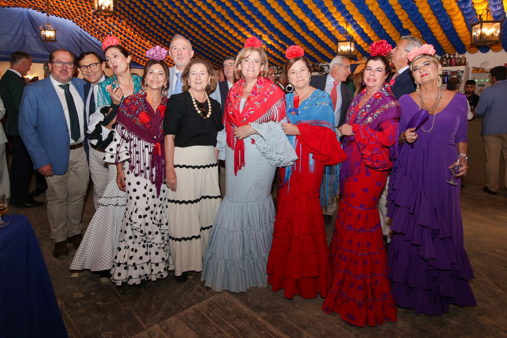 Las mejores imágenes del gran ambiente en las casetas de la Feria de Córdoba este sábado