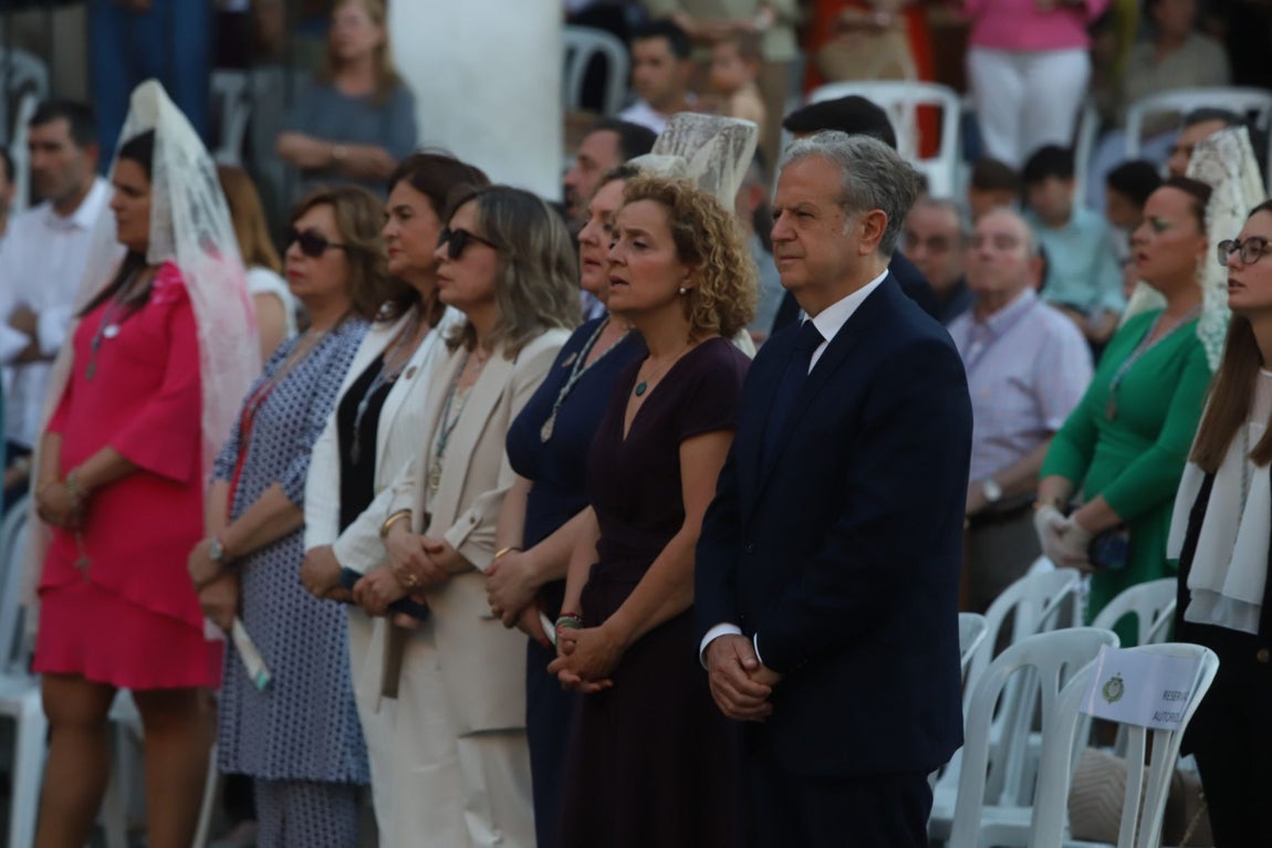 La procesión y la misa de María Auxiliadora de Córdoba, en imágenes