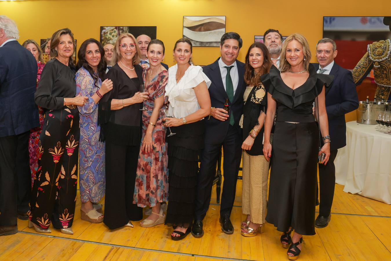 El espectacular ambiente en la primera noche de la Feria de Córdoba 2025, en imágenes