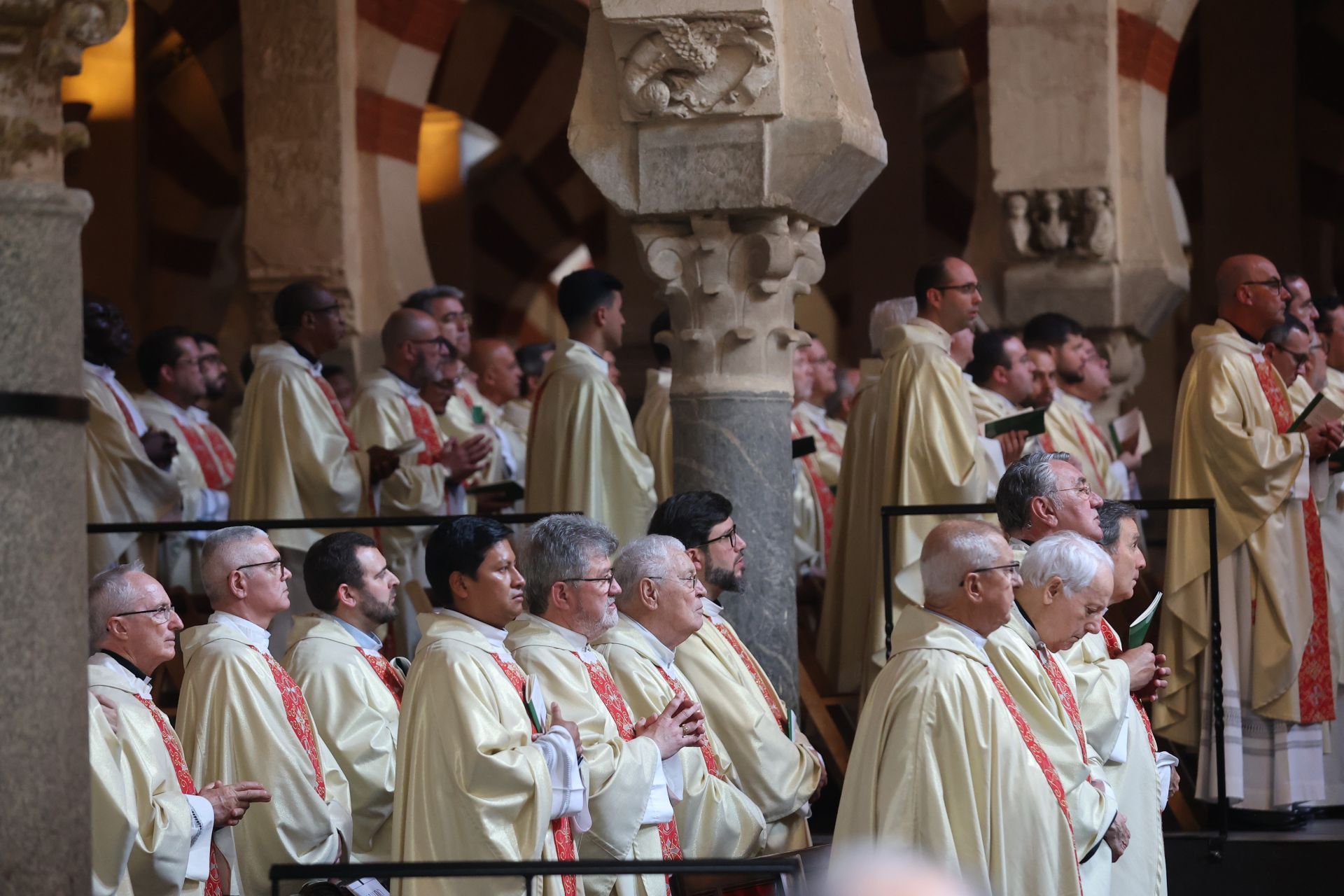 La toma de posesión de Jesús Fernández como nuevo obispo de Córdoba, en imágenes