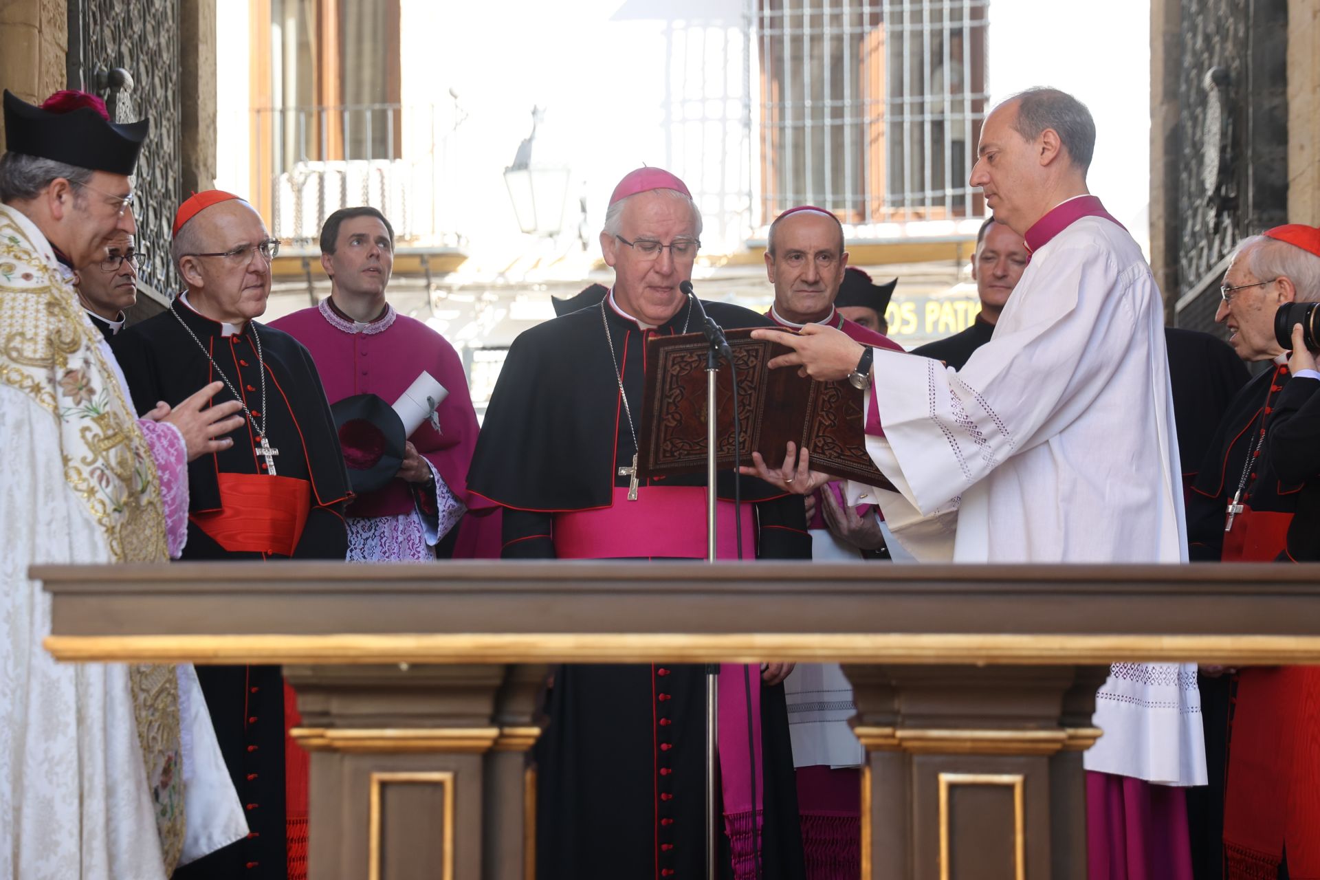La toma de posesión de Jesús Fernández como nuevo obispo de Córdoba, en imágenes
