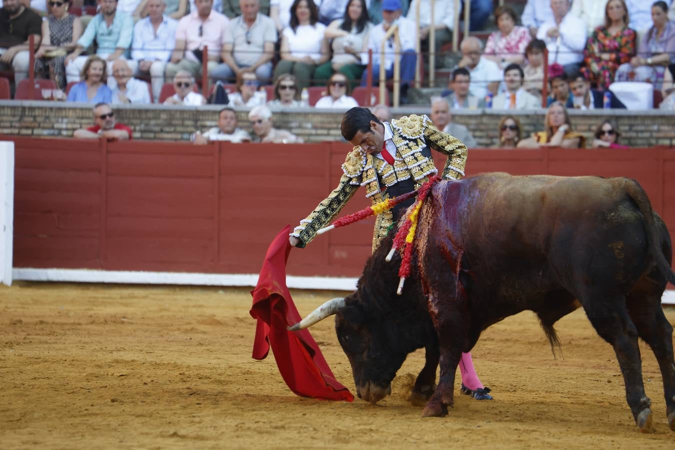 La corrida de Perera, De Justo y Jiménez en Córdoba, en imágenes