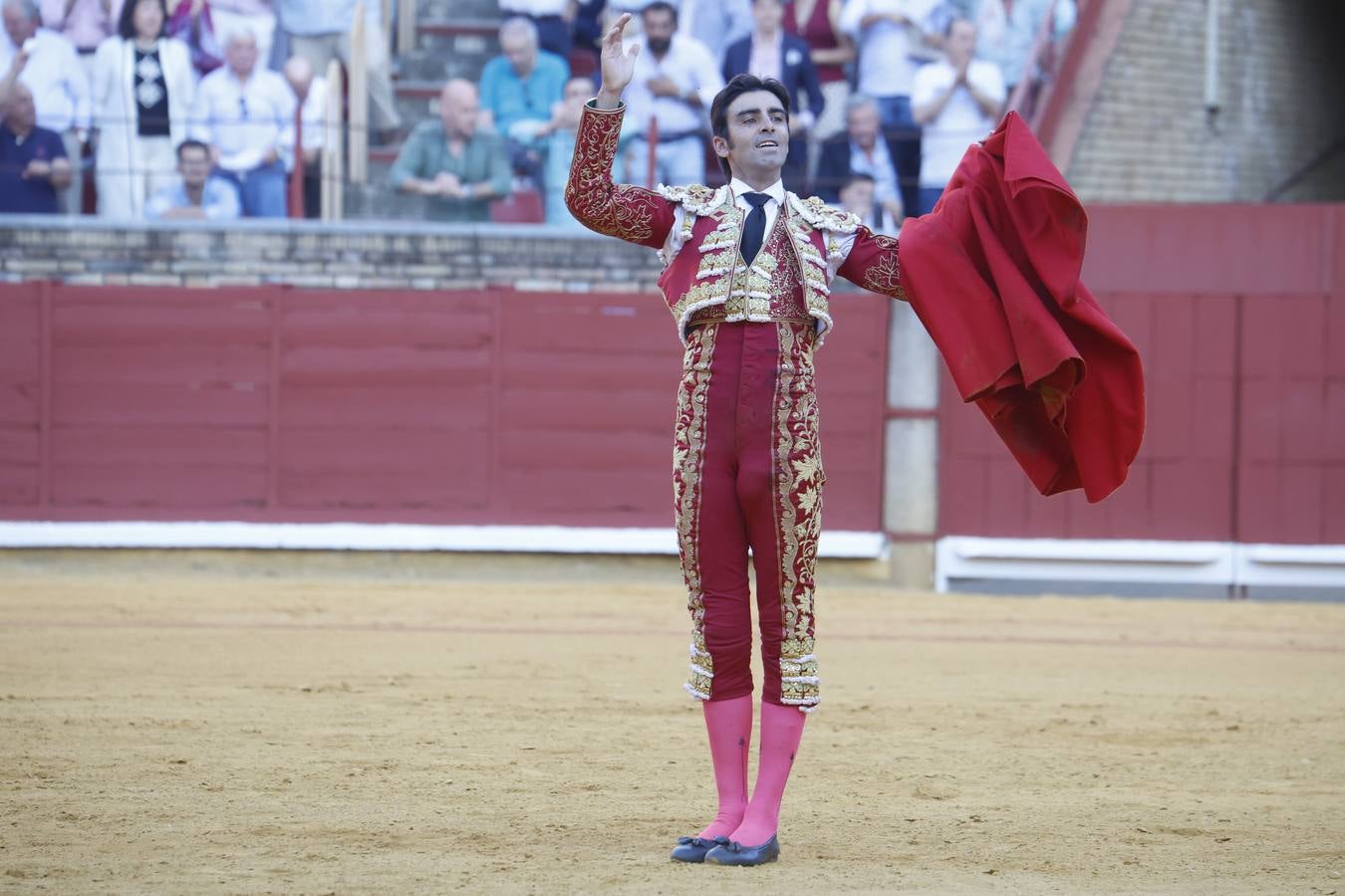 La corrida de Perera, De Justo y Jiménez en Córdoba, en imágenes