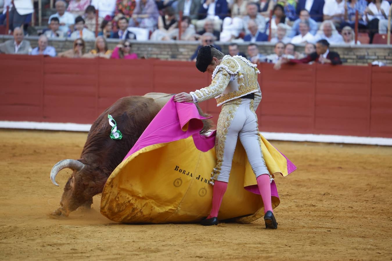 La corrida de Perera, De Justo y Jiménez en Córdoba, en imágenes