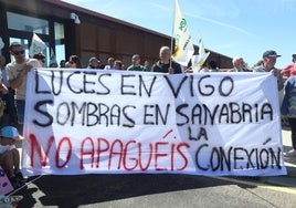 Sanabria, «indignada» por la supresión de las paradas del AVE: «Estamos hartos de que nos jodan»
