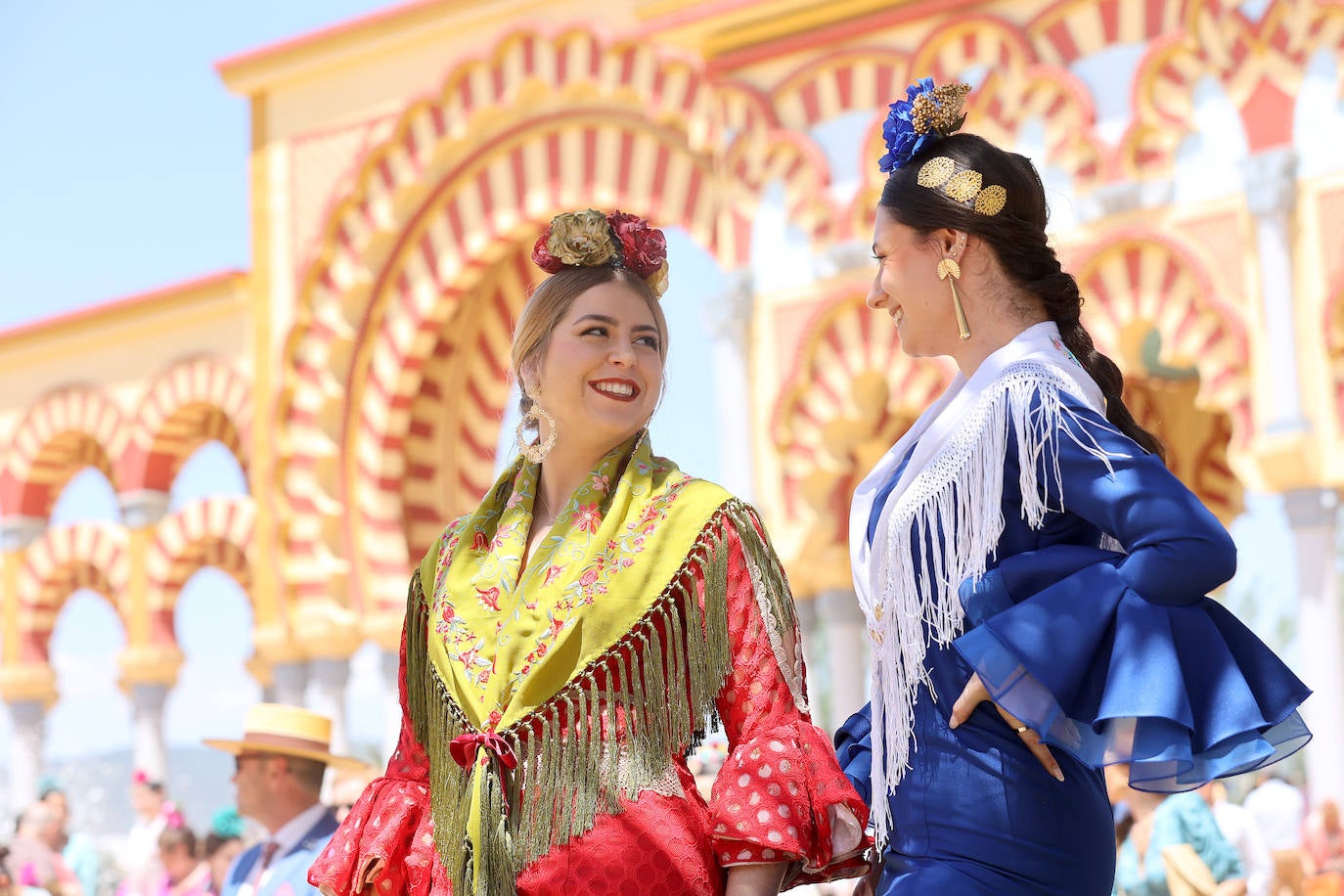 Ambiente de gala en el domingo de Feria de Córdoba, en imágenes