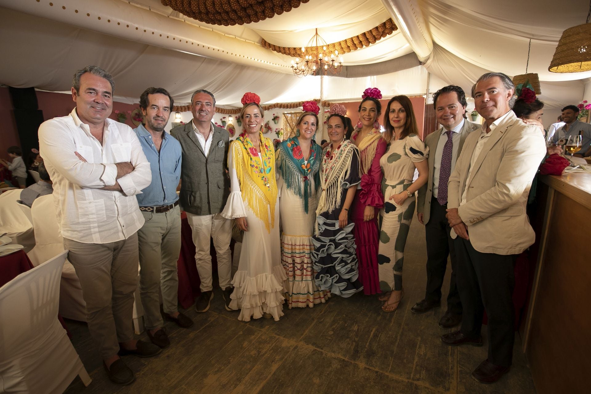 Las casetas bullen el domingo de la Feria de Córdoba, en imágenes