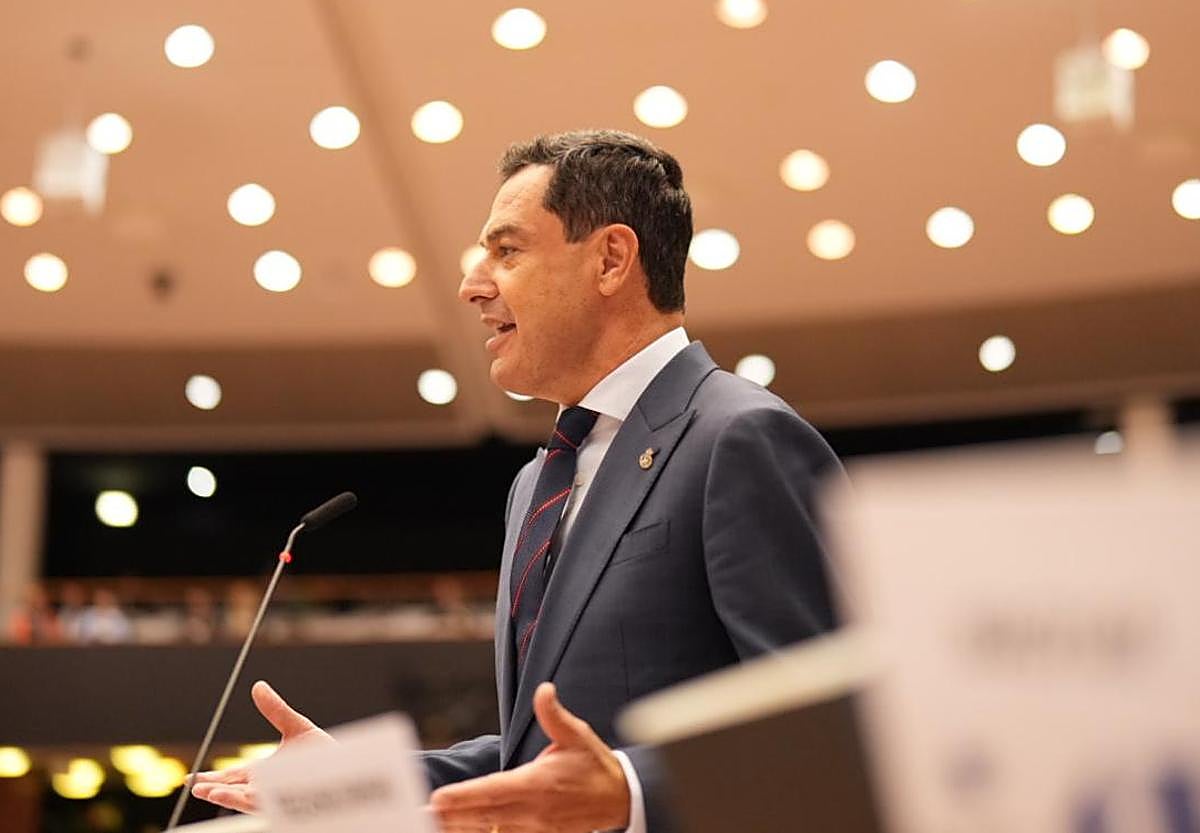 Juanma Moreno, en Bruselas