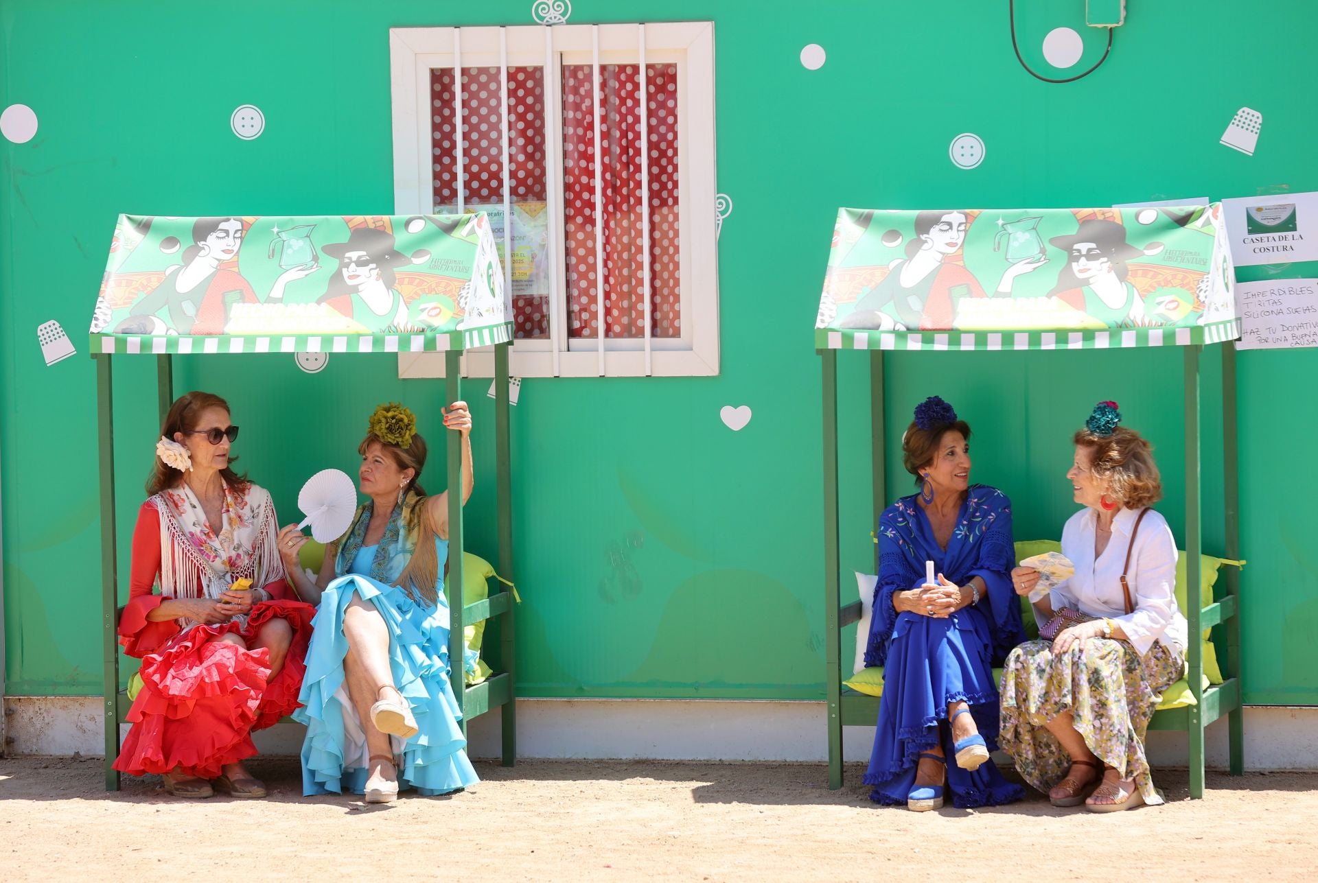 El ambiente del Lunes de Feria de Córdoba, en imágenes