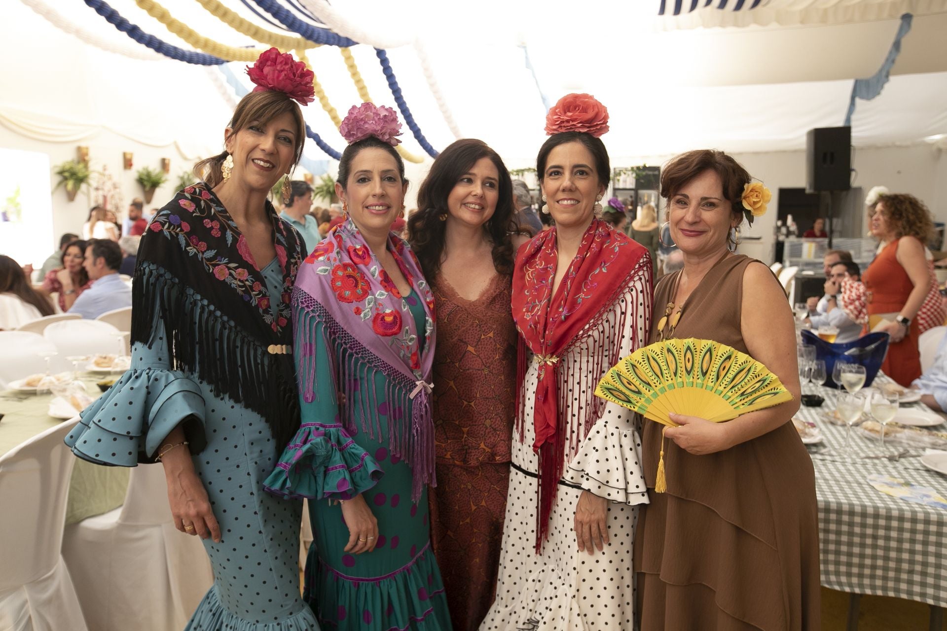 Las casetas brillan el lunes de la Feria de Córdoba, en imágenes