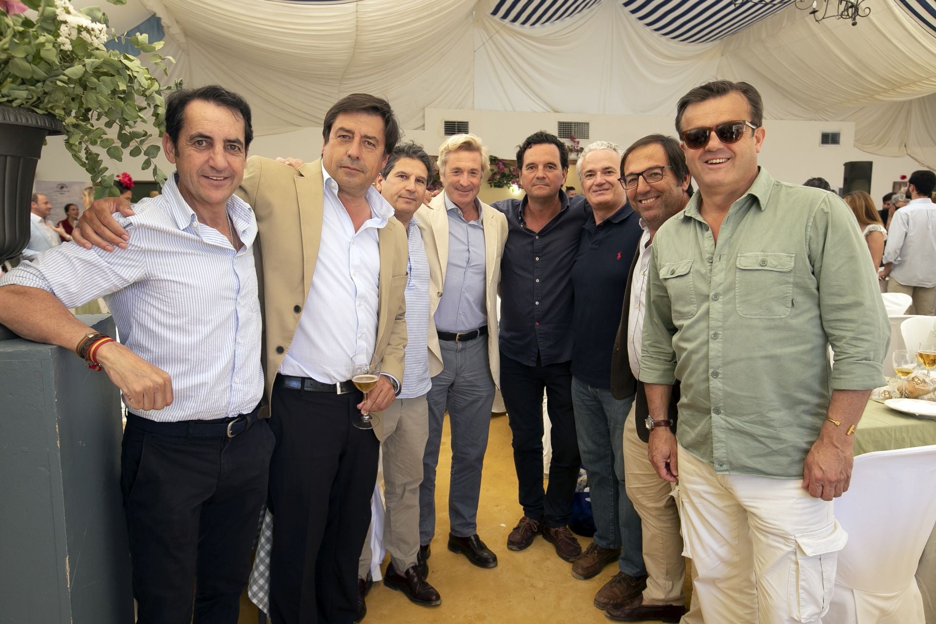 Las casetas brillan el lunes de la Feria de Córdoba, en imágenes