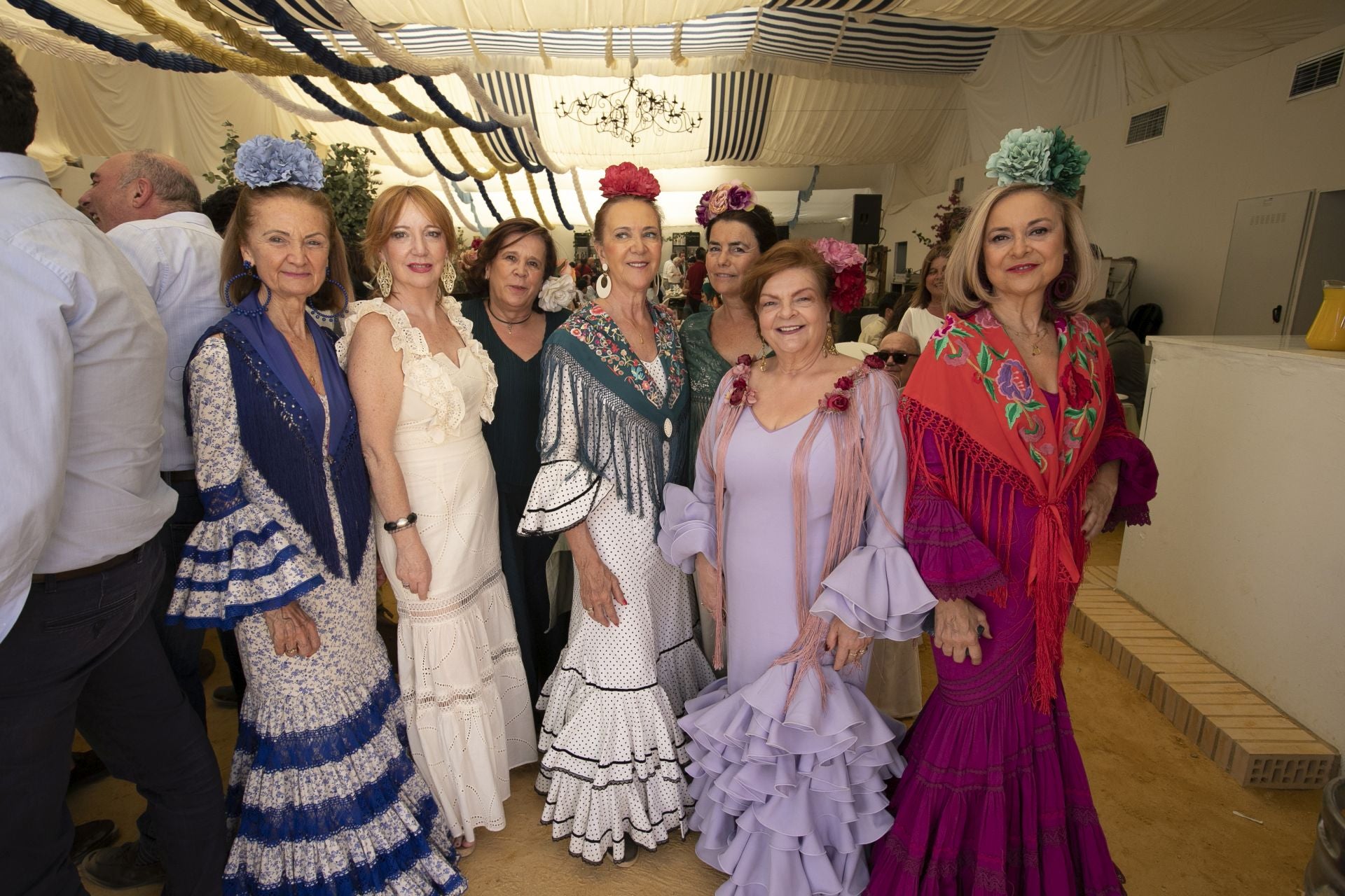 Las casetas brillan el lunes de la Feria de Córdoba, en imágenes