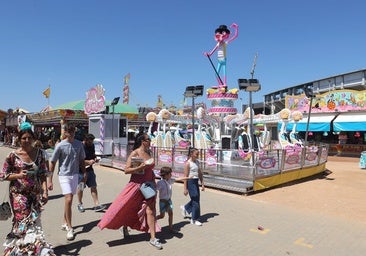 La familia del niño accidentado en la Feria de Córdoba insiste en que salió despedido